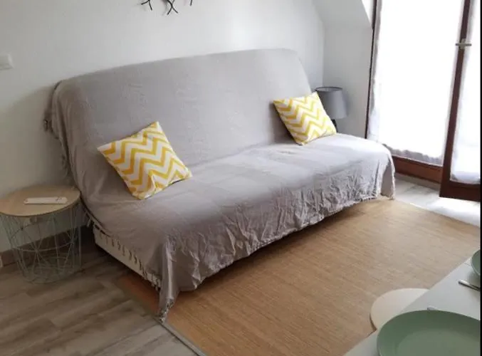 شقة With Balcony At 350 M From The